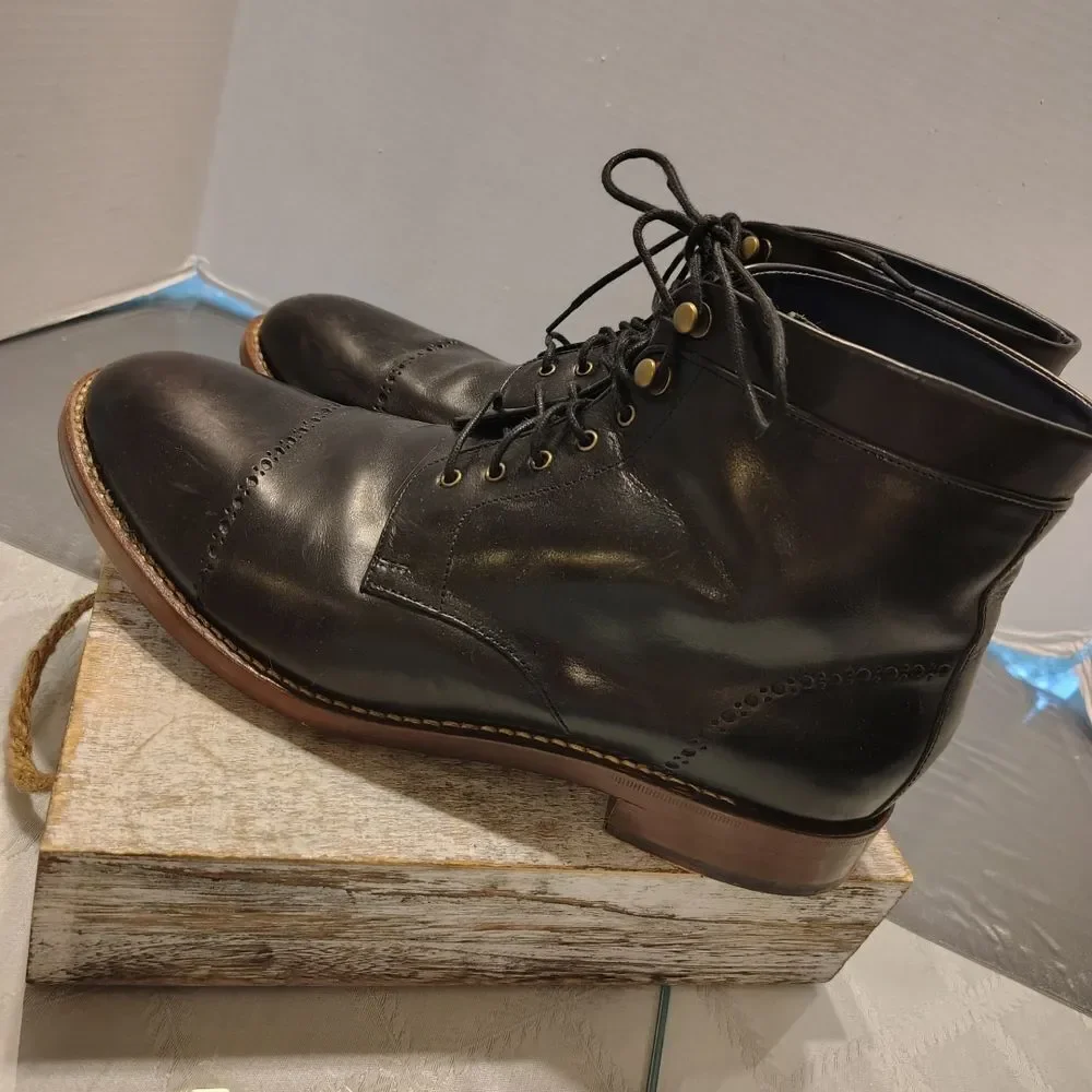 Cole Haan Black Leather Men's Boots Size. 10.5 WIDE